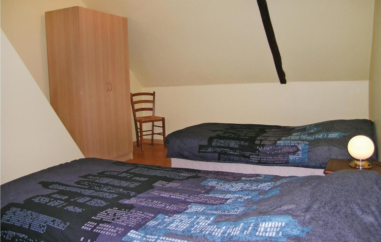 Amazing Apartment In Roz-Landrieux With Kitchen Exteriör bild